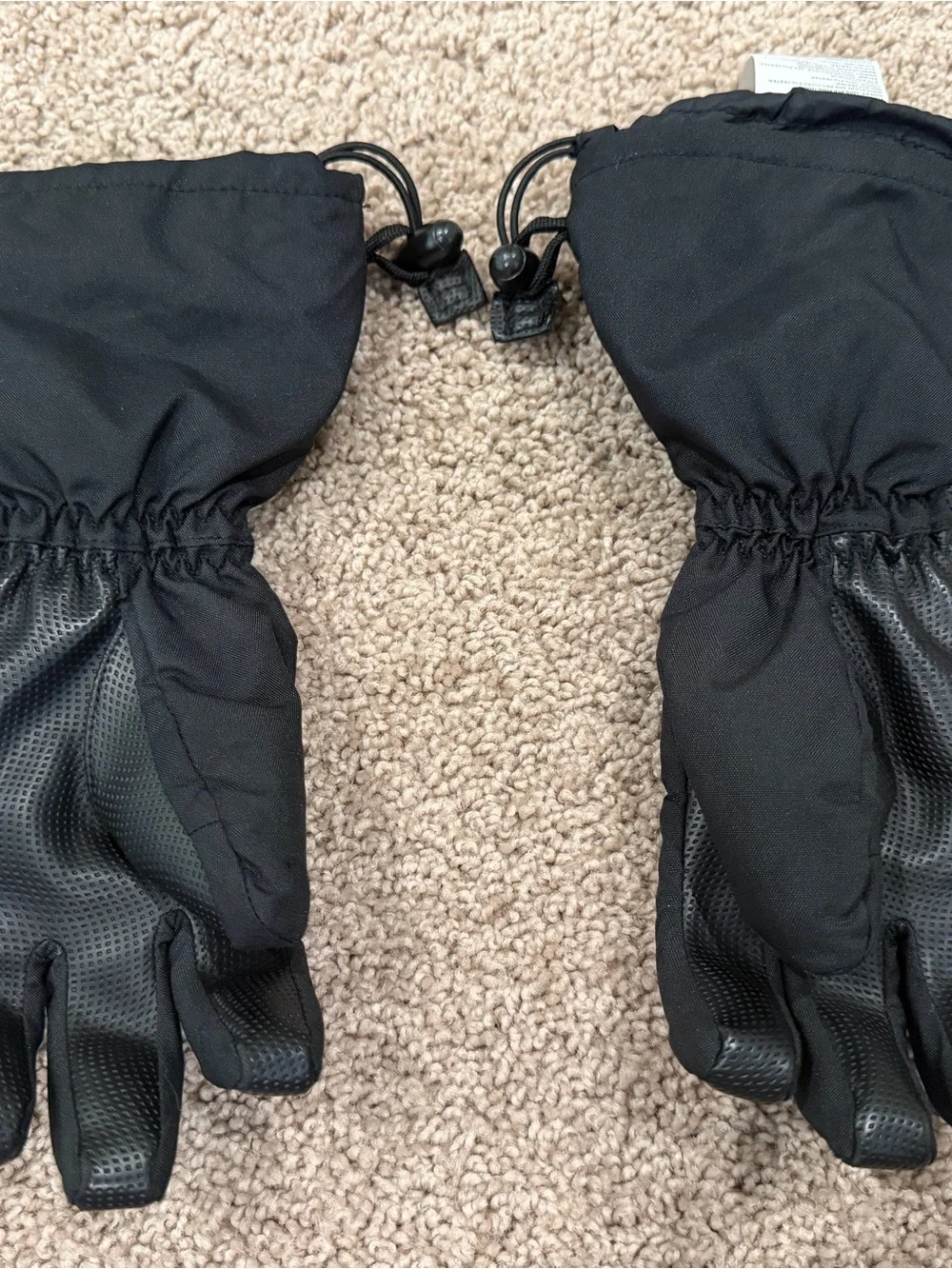 Dakine Black Winter Snow Gloves with Zipper Pocket